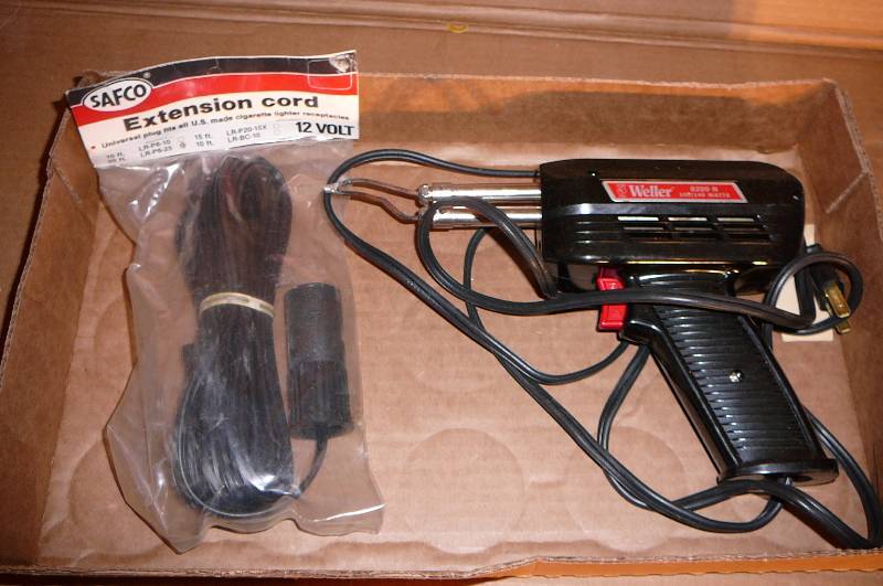 lot 453 image: Weber Soder Gun 100140 Watts, Safco Extension Cord 12 Volts 10