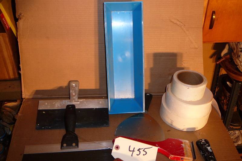 lot 455 image: Sheet Rock Tools