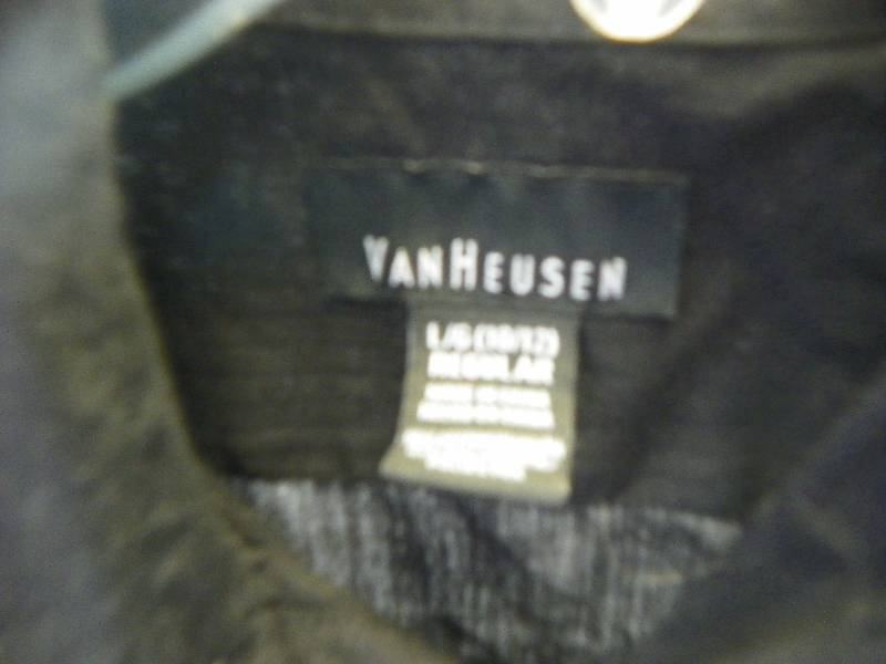 lot 59 image: 15 Womens Size Small tops