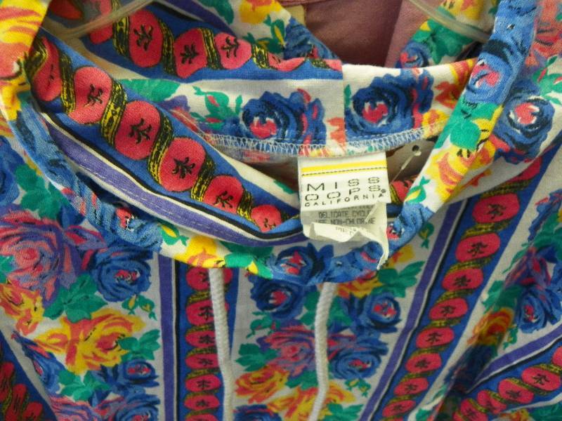 lot 63 image: 12 Mixed Women Tops