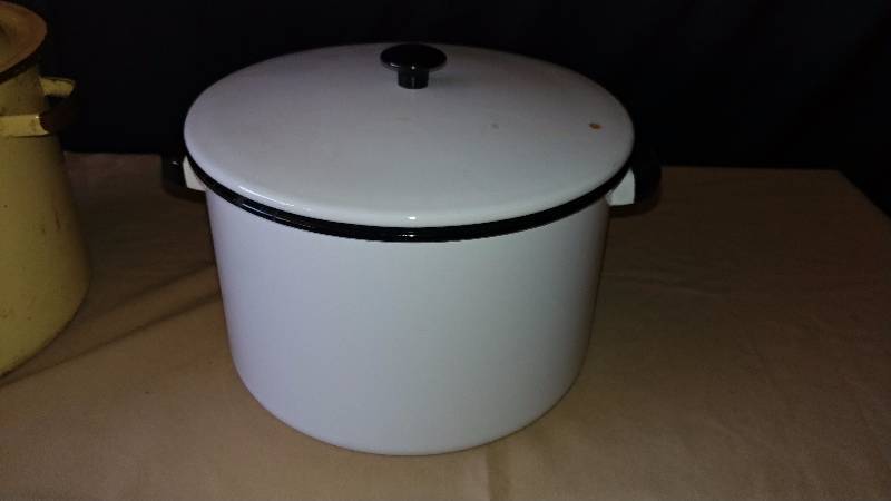 lot 261 image: Enamel Kettles