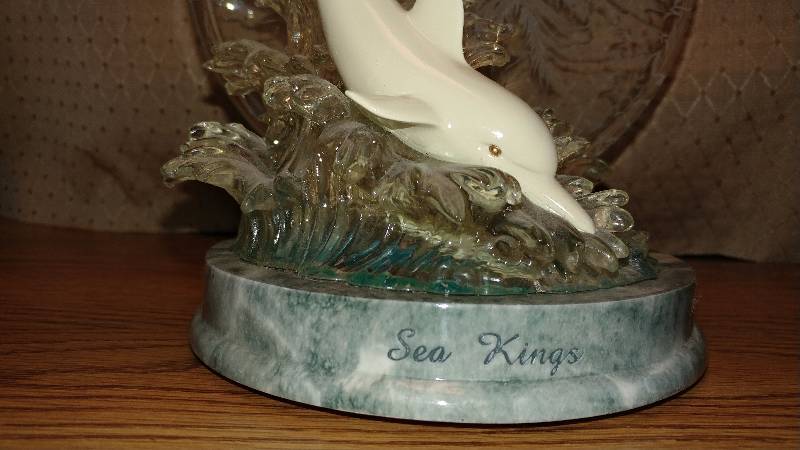lot 275 image: Sea Kings - Bradford Excahange