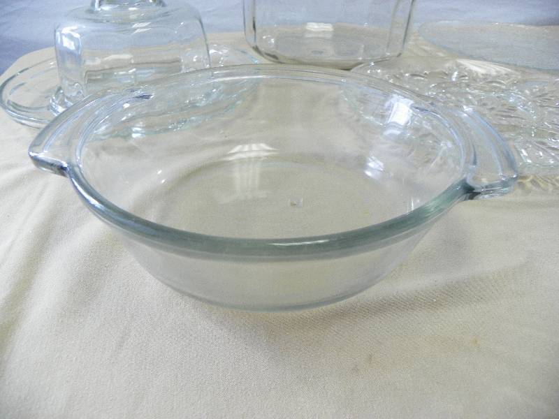 lot 35 image: Misc. Glassware