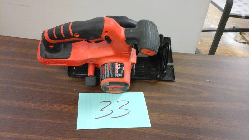 Black and Decker Circular Saw Tool only in working conditions