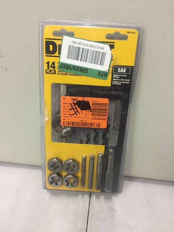 Dewalt Fractional Tap and Large Hexagon Die Set (14-Piece)