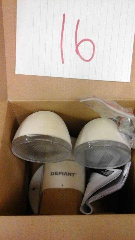 Defiant motion secutity ligh