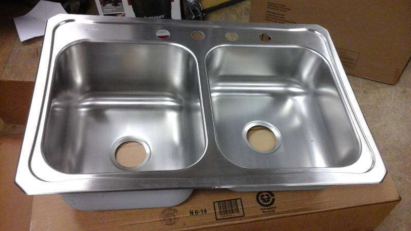 Elkay Gourmet Celebrity Top Mount Stainless Steel 33 in. 4-Hole Double Bowl Kitchen Sink in Brushed Satin