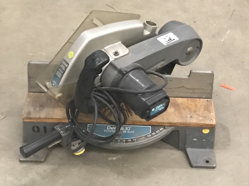 DeWalt Miter Box