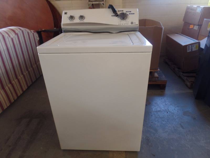 lot 203 image: Clothes Washer