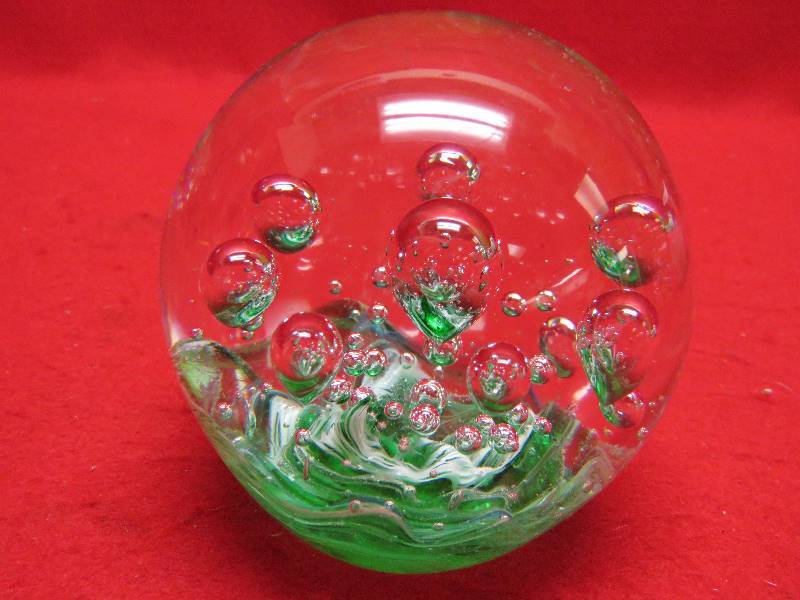 Collectible Glass Paperweights Collectible Glass Paperweights KBID
