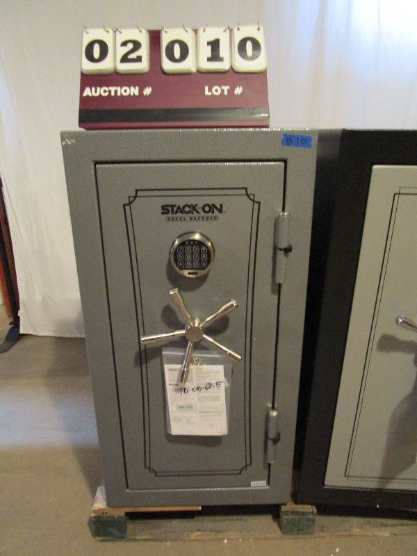 Total Defense Executive Safe Like New Showroom Gun Safes