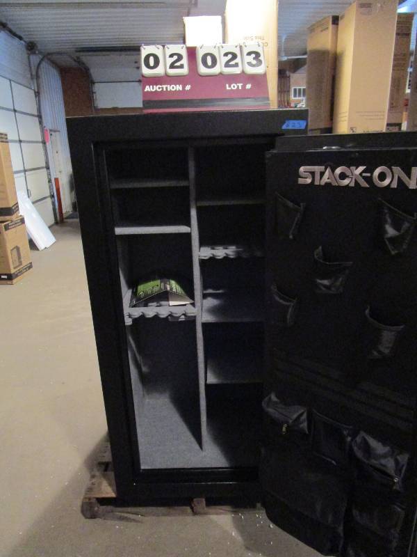 lot 23 image: Elite 40 Gun Electronic Safe