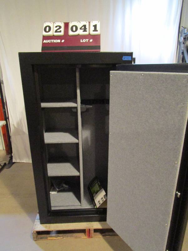 lot 41 image: FS Series 24 Gun Electronic Safe