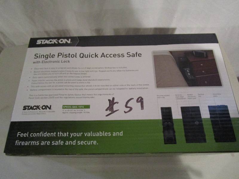 lot 59 image: Single Pistol Quick Access Safe with Electronic Lock