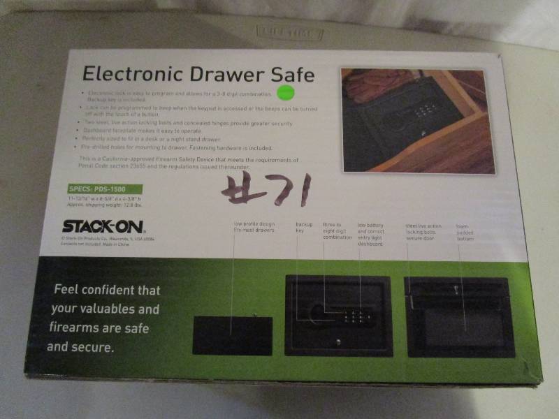 lot 71 image: Drawer Safe