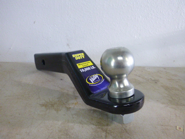 lot 8 image: Valley Super Duty 2 Receiver Hitch