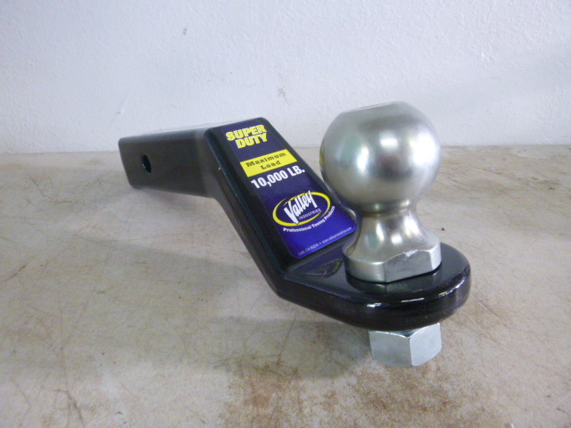 lot 9 image: Valley Super Duty 2 Receiver Hitch