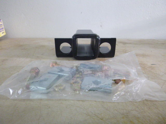 lot 15 image: Valley 2 Step Bumper Receiver Tube