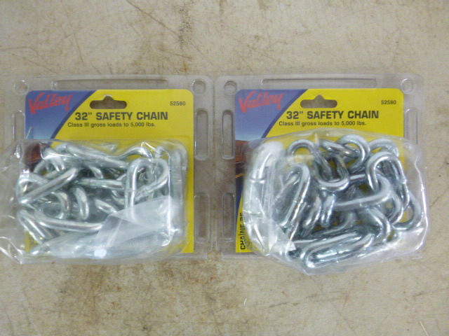 lot 36 image: 2 Valley Safety Chains