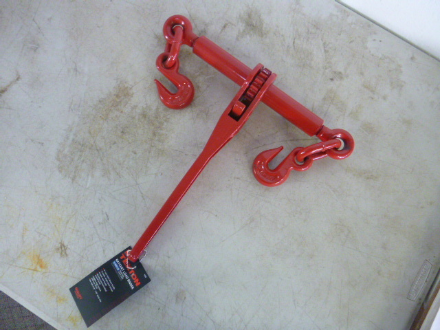 lot 38 image: Tekton Ratcheted Load Binder