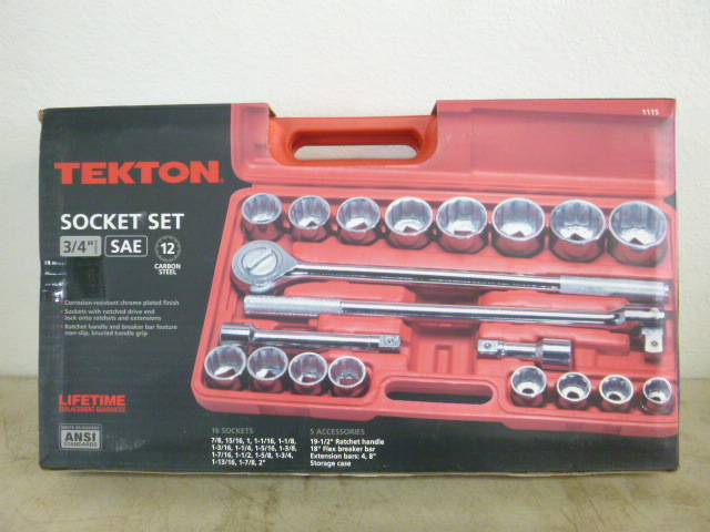 lot 84 image: Tekton 34 SAE Socket Set