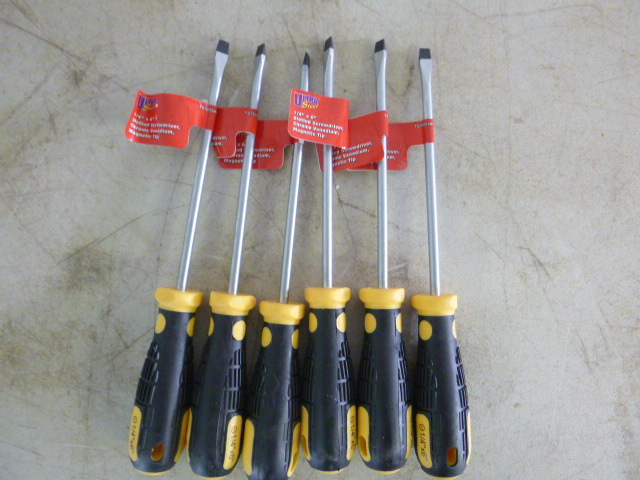 lot 103 image: 6 Ultra Steel Slotted Screwdrivers