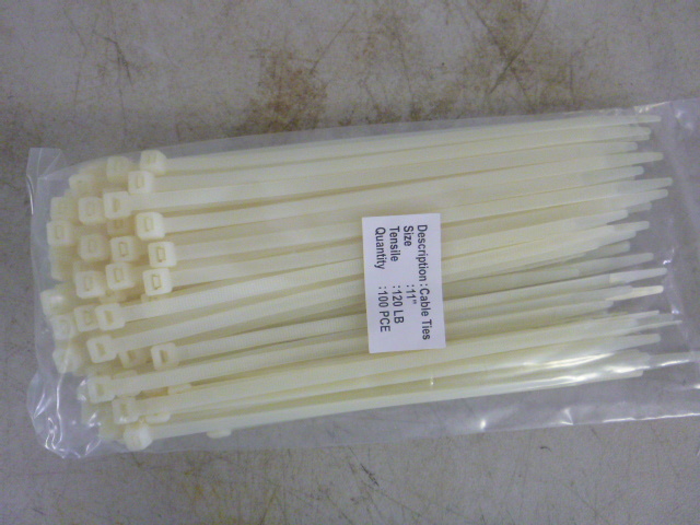 lot 106 image: 100 Cable Ties