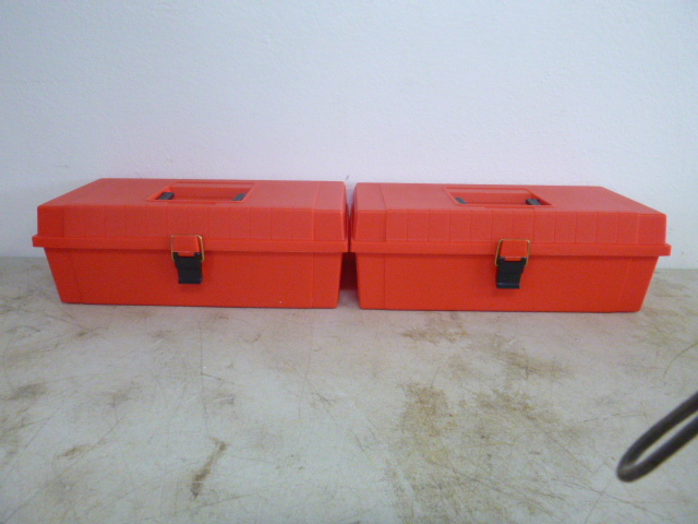 lot 113 image: 2 Plastic Toolboxes