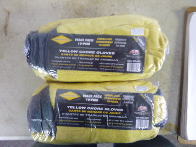 lot 156 image: 20 Pair of Diamondback Yellow Chore Gloves