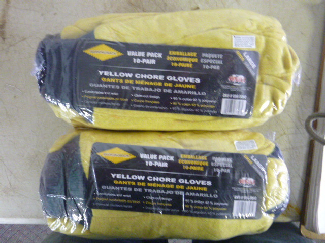 lot 158 image: 20 Pair of Diamondback Yellow Chore Gloves