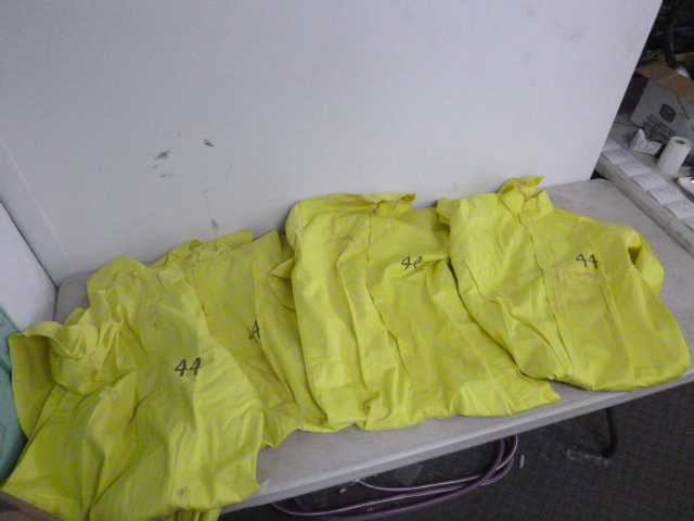 lot 164 image: 4 Coveralls