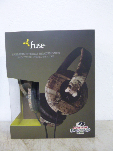 lot 189 image: Fuse Premium Stereo Headphones