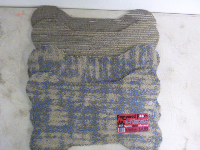 lot 207 image: 4 Pampered Pooch Food and Water Bowl Mats