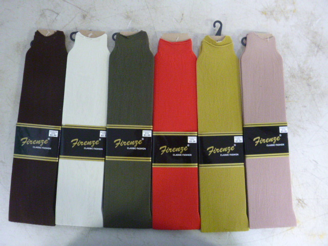 lot 215 image: 6 Pair of Firenze Socks