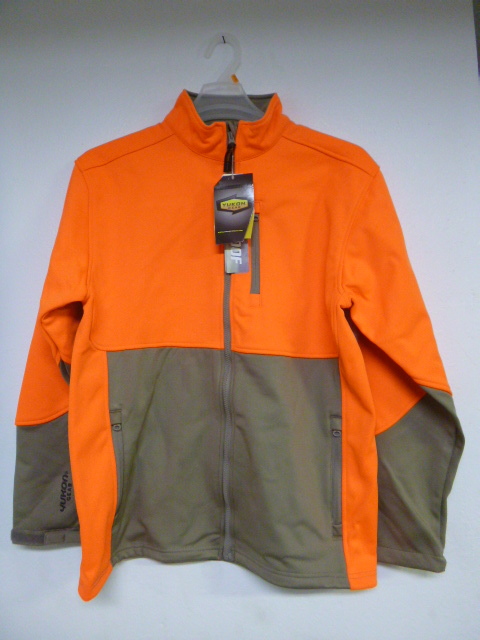 lot 237 image: Yukon Gear Windproof Jacket