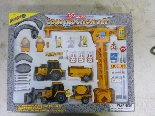 lot 251 image: Road Gear Construction Set