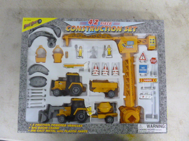 lot 254 image: Road Gear Construction Set