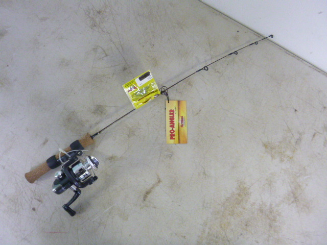 lot 281 image: Northland Pro-Angler Combo Ice Fishing Rod and Reel
