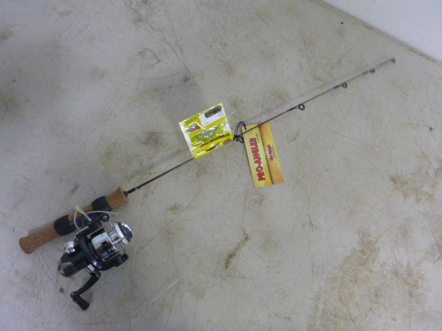 lot 283 image: Northland Pro-Angler Combo Ice Fishing Rod and Reel