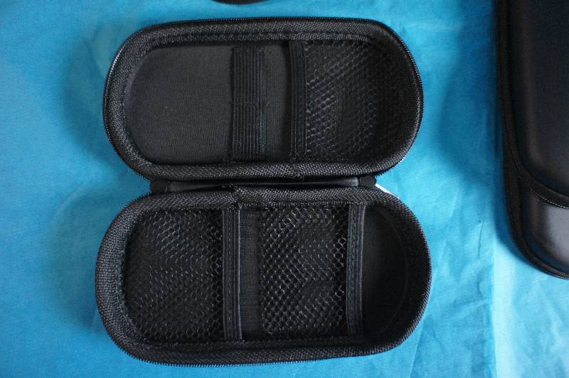 LOT OF 14- E-CIG ZIP-UP CASES