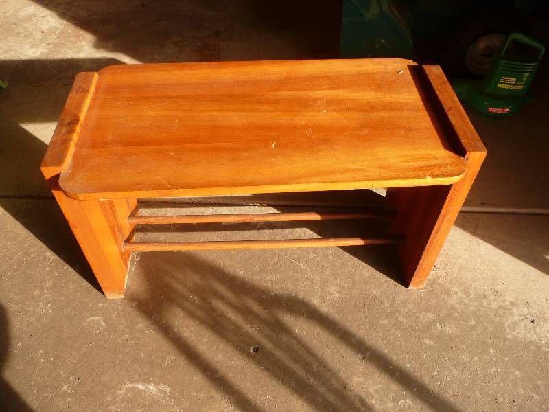 lot 15 image: Antique Hand Made Bench - Approx 33wide 17high 19deep