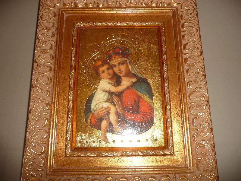 lot 19 image: Antique Artwork - Lady Of Good Remedy - Nice Framed Piece - Approx 13wide 15high