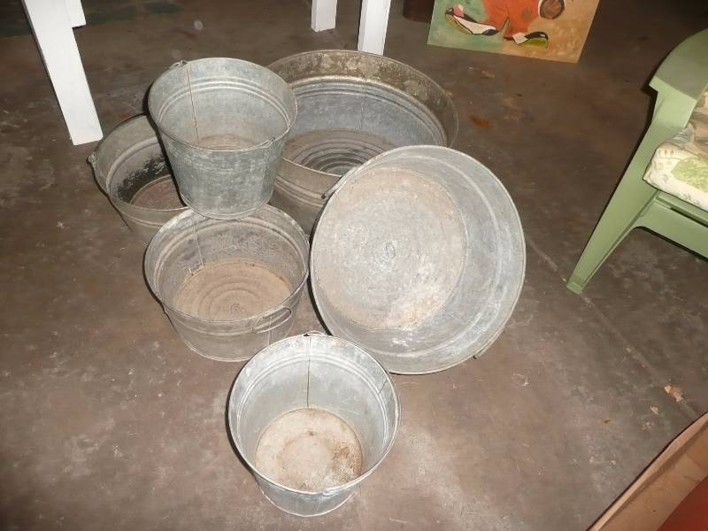 lot 55 image: Six Vintage Galvanized ContainersBucketsBins - See Pictures