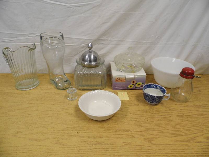 Assorted Glassware