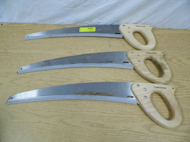 3 Piece Store Return Fiskars Treer Saw