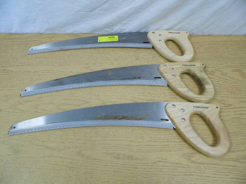 3 Piece Store Return Fiskars Treer Saw