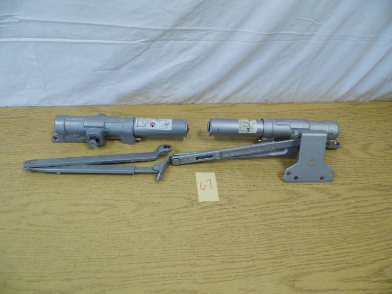 2 Door Closers