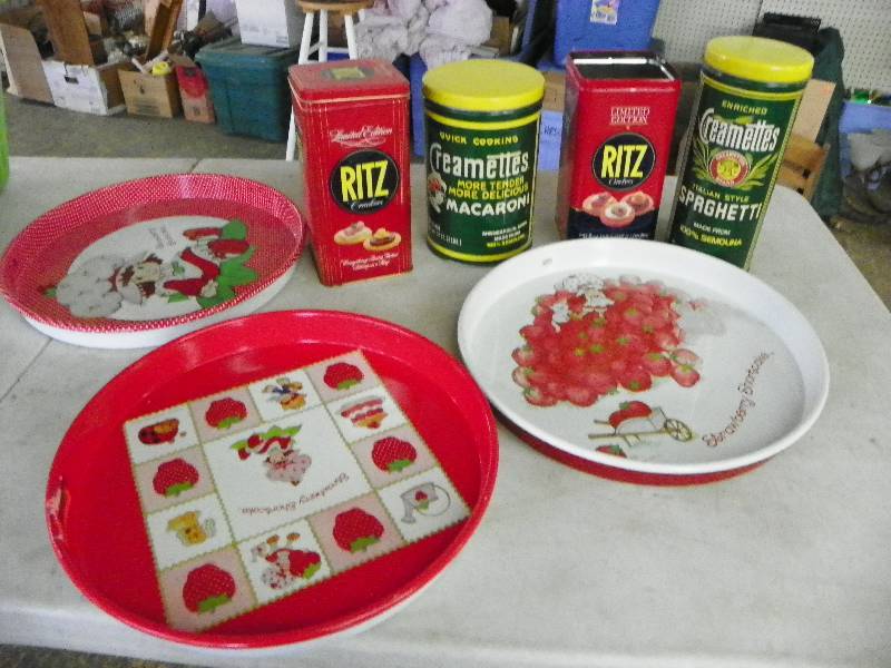 Tins and Strawberry Shortcake Trays
