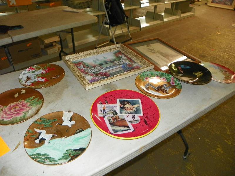 Decorative plates and framed pictures