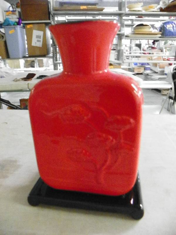 Red vase and pedestal